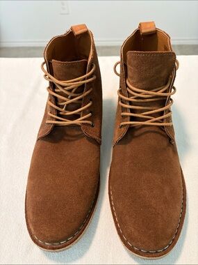 ASOS DESIGN Brown Suede Desert Boots Men’s 9.5 Chukka Excellent